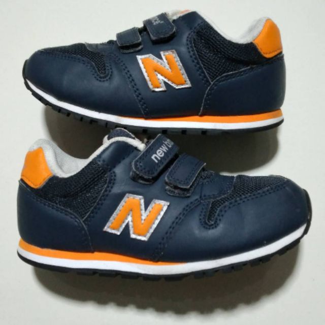 New balance เบอร์27.5 รองเท้าเด็ก ยี่ห้อ แท้ มือสอง ราคาถูก สภาพดี