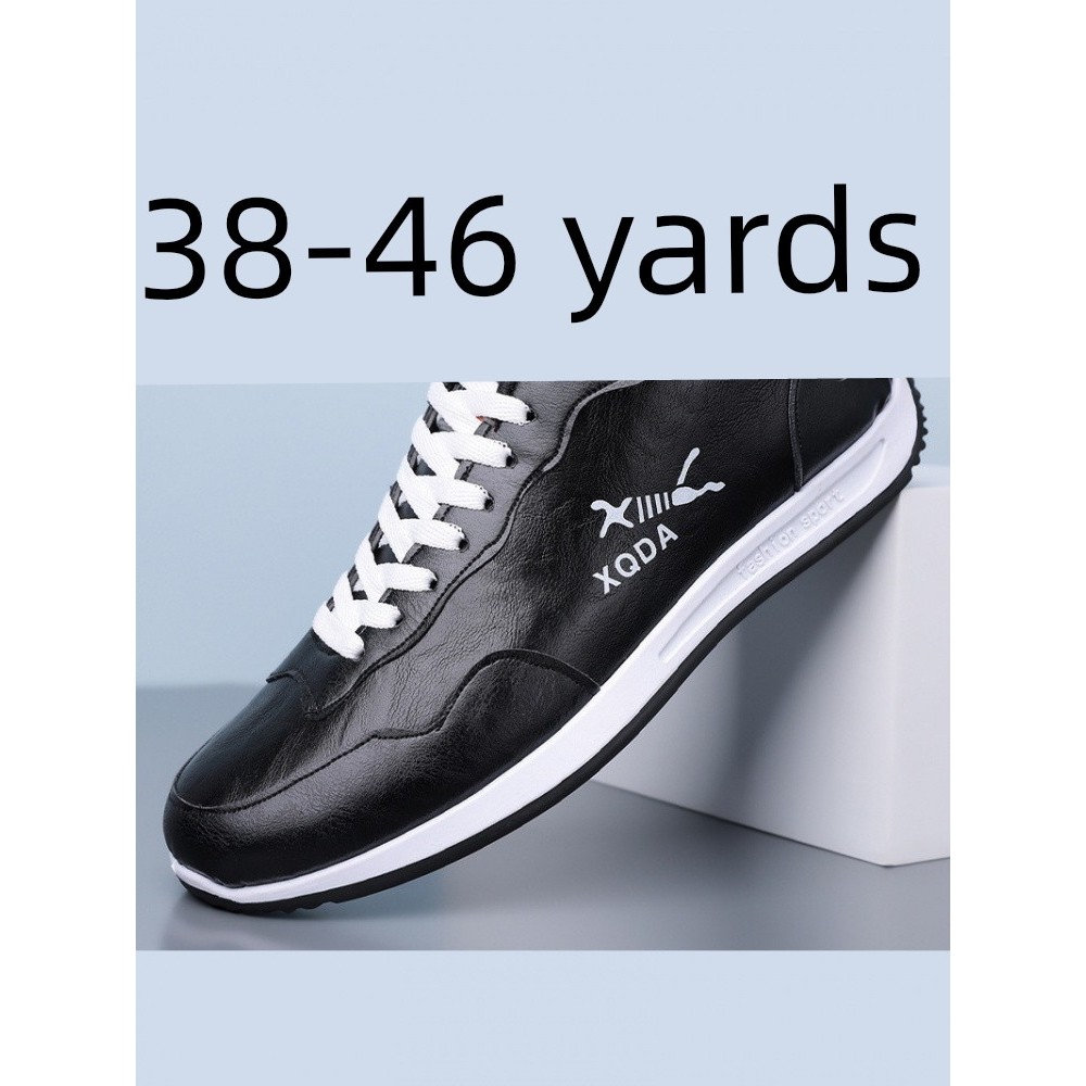 รองเท้า badminton รองเท้าแบด 38-46 รองเท้าผู้ชายขนาดใหญ่ฤดูใบไม้ผลิฤดูใบไม้ร่วงสไตล์ใหม่อินเทรนด์หนังนุ่มนุ่ม เพียงผู้เดียว กีฬารองเท้าหนังลําลองรองเท้าฝึกเยอรมันรองเท้าผ้